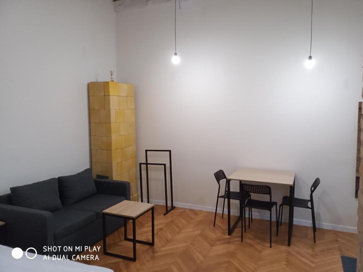 Gogol 14 Апартаменти В Історичному Центрі Міста Użhorod Zewnętrze zdjęcie